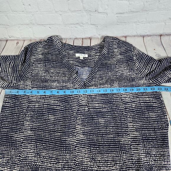 Nine Britton Deep Navy V Neck Long Sleeve Dotted Blouse M NWT - Picture 8 of 8